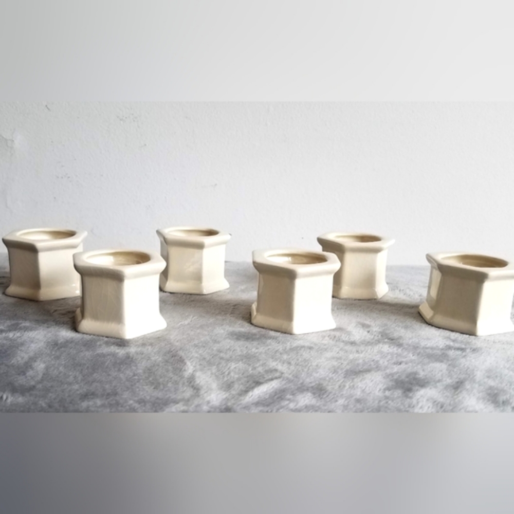 Mid-Century Modern Porcelain French Napkin Rings - Picture 3 of 13